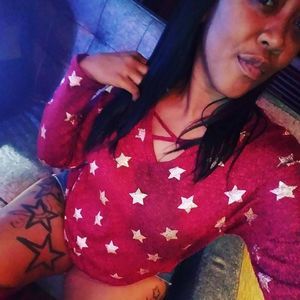 Meet your Posher, Alicia